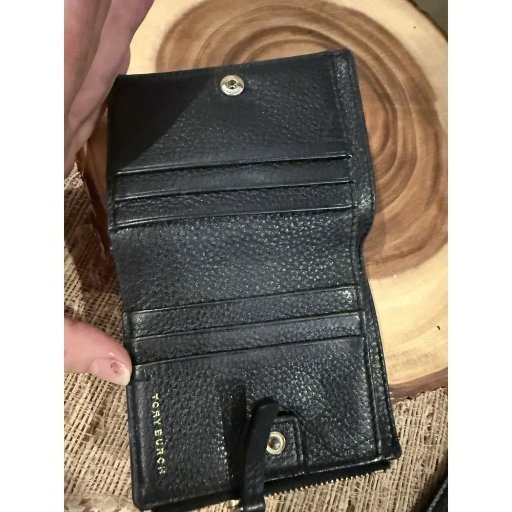 Tory Burch tory burch
